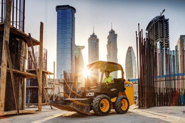 135 HD SKID STEER LOADER