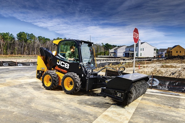 215W SKID STEER LOADER   