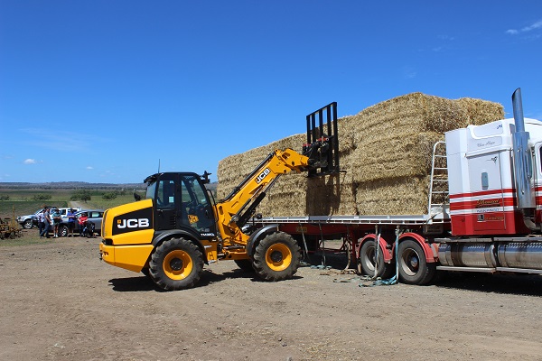 TM 320S AGRI TELEHANDLER 